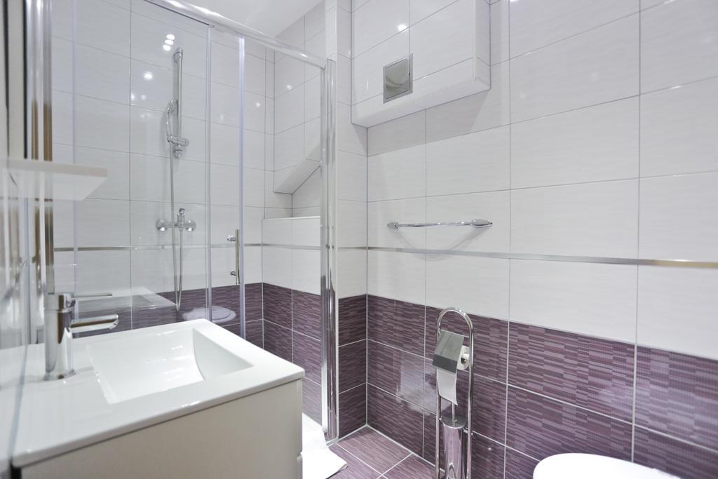 Hotel Martini Zagreb Hotel And Restaurant Sesvete Quarto foto